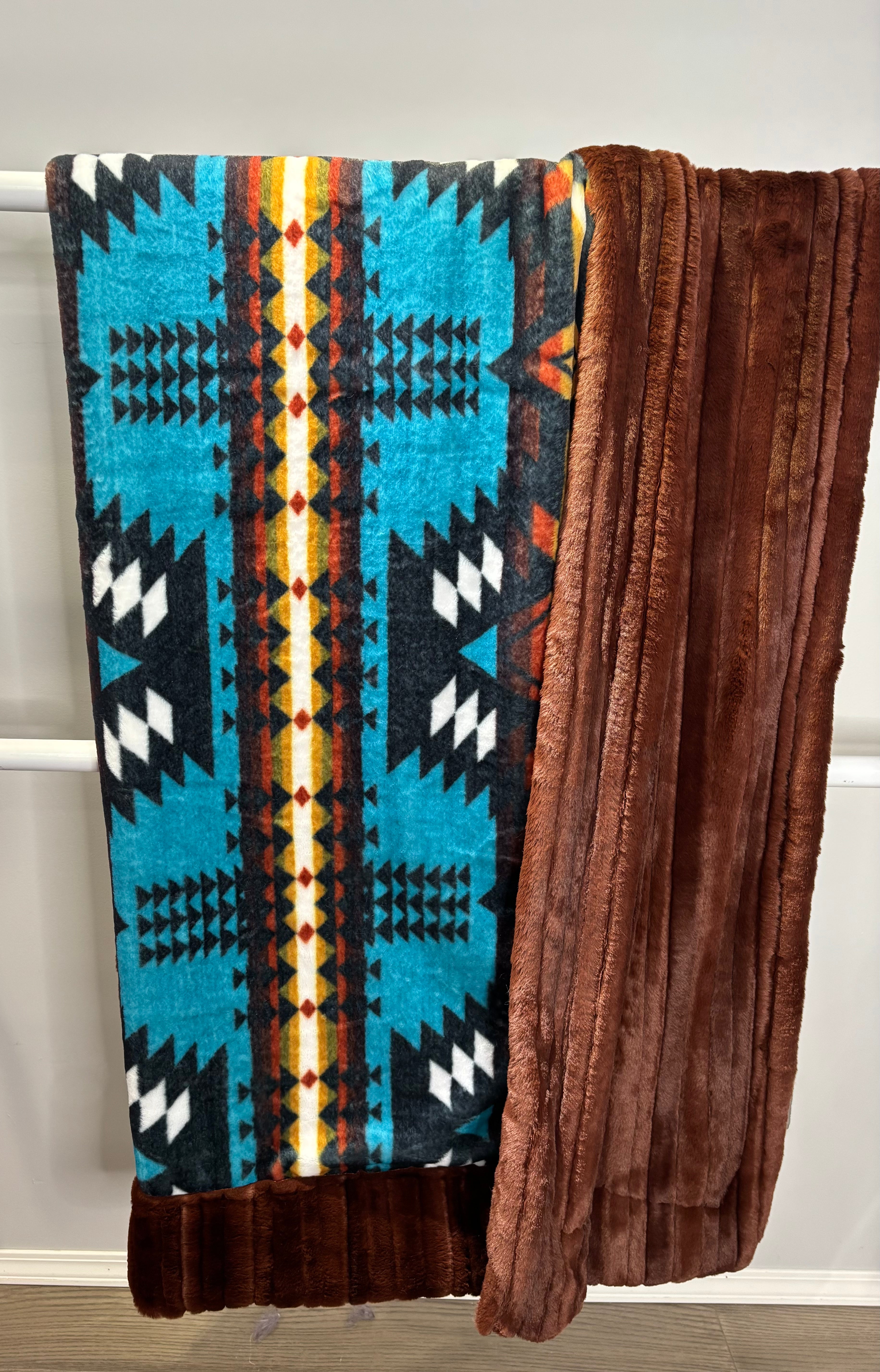 RTS Adult Premium/Standard Outwest Multi Aztec on Autumn Vienna