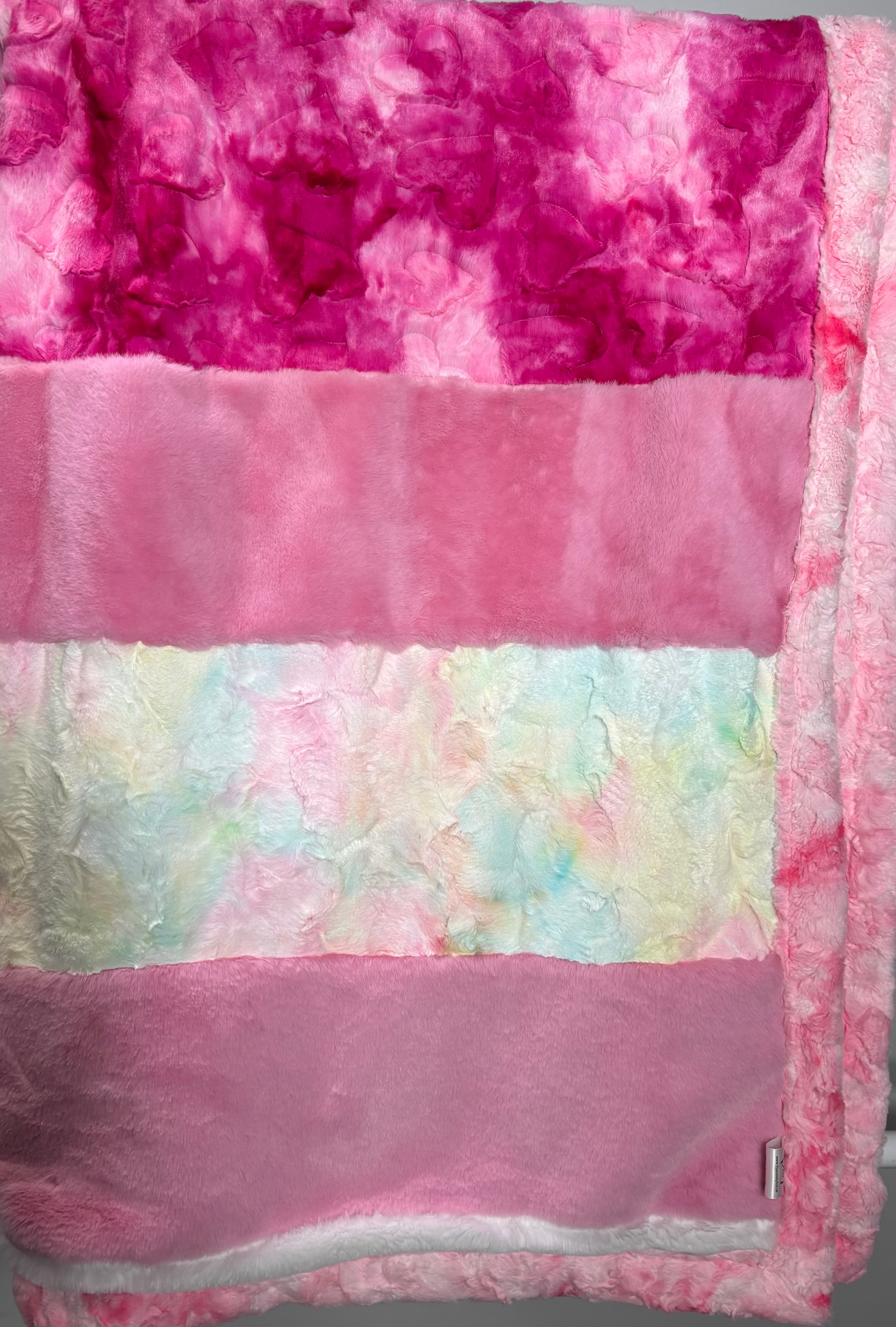 Adult Strip 56x72