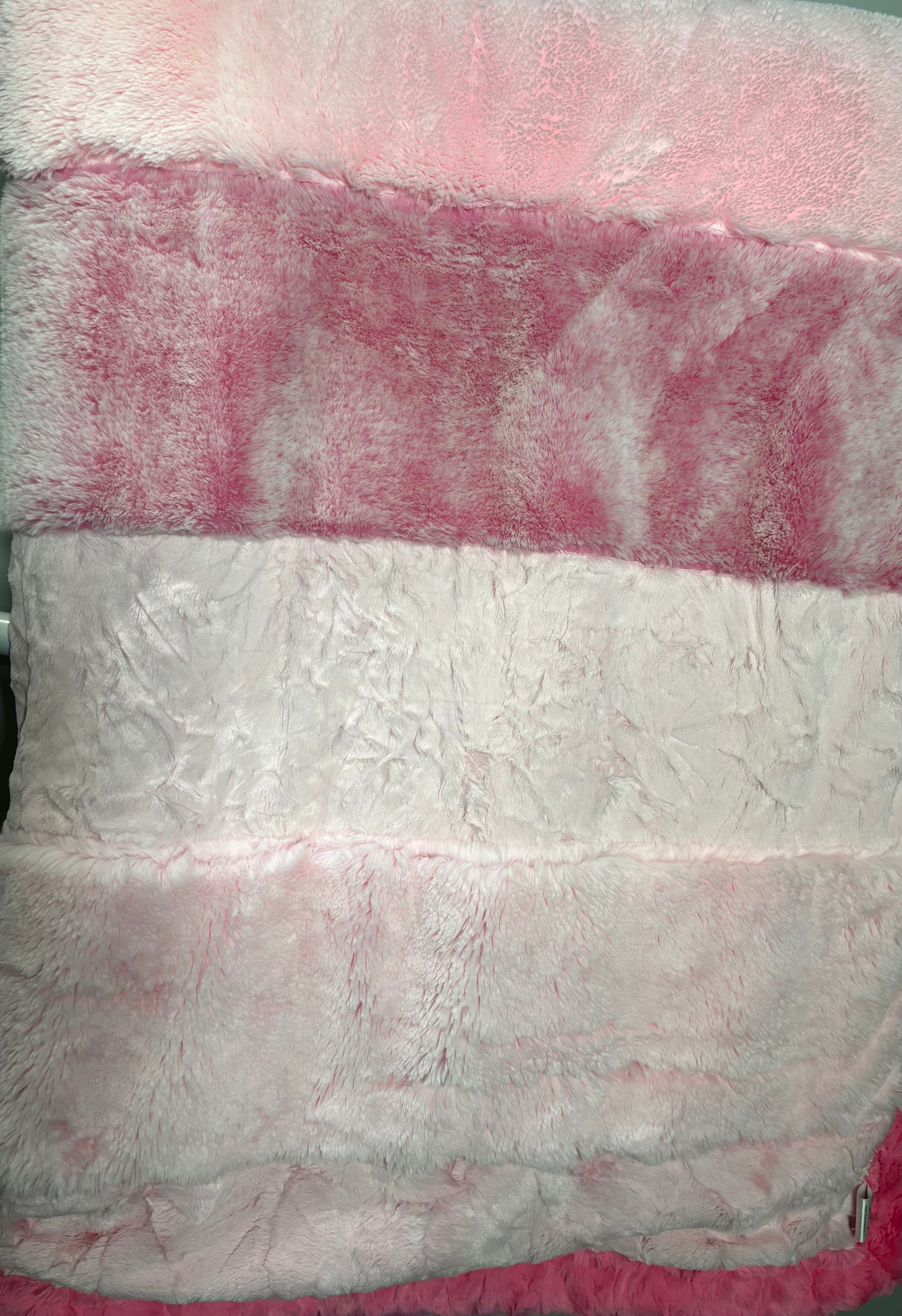 Adult Strip 56x72