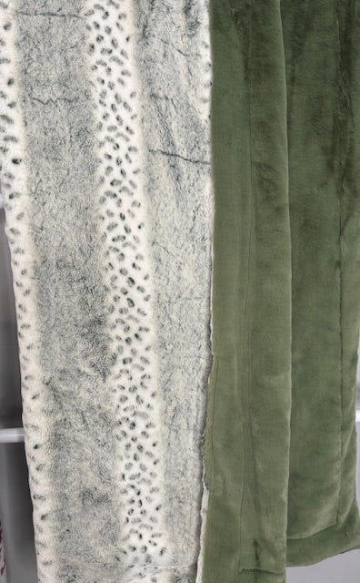 XL 56x90 Ivy Alaskan Bunny on Ivy Encore Premium/Standard