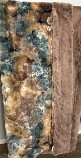 XL 56x90 Waterfall Whispy on Mocha bunny Premium/Premium